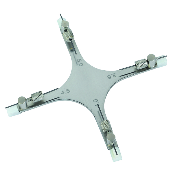Bracketkreuz mit Bleistiftminen